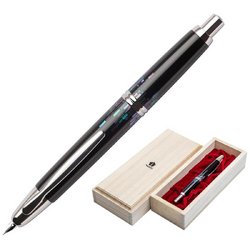 Ручка перьевая Namiki Capless Raden Stripe цвет чернил черный цвет корпуса черный